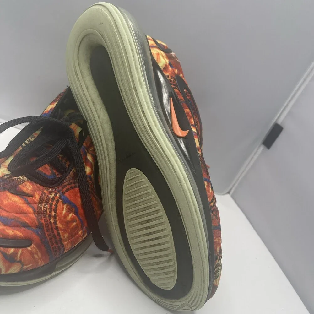 Nike this shoes